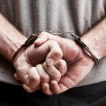 Crimes comuns, próprios e de mão própria