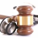 Judicialização da Medicina – 4 fatores que contribuem para o seu aumento!