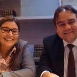 Dupla licença maternidade para duas mulheres