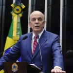 Congresso derruba veto de Dilma à aposentadoria de servidores aos 75 anos