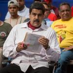 Nicolás Maduro pede diálogo com líder da oposição ao governo venezuelano
