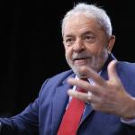 Por que não investigam todos os partidos?, questiona Lula ao Guardian sobre Lava Jato