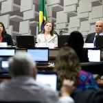 Debate sobre a PEC 241 chega ao Senado