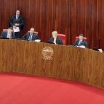 TSE cassa governador do Amazonas e determina nova eleição para o cargo.