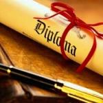 DECISÃO: Diploma falso expedido por instituição particular é considerado documento público