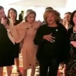 Cármen Lúcia e Dogde cantam “Não deixe o samba morrer” com Alcione; vídeo
