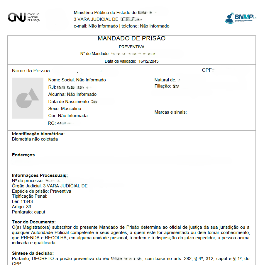 Mandado de pris&atilde;o de caso real, com informa&ccedil;&otilde;es redatadas.