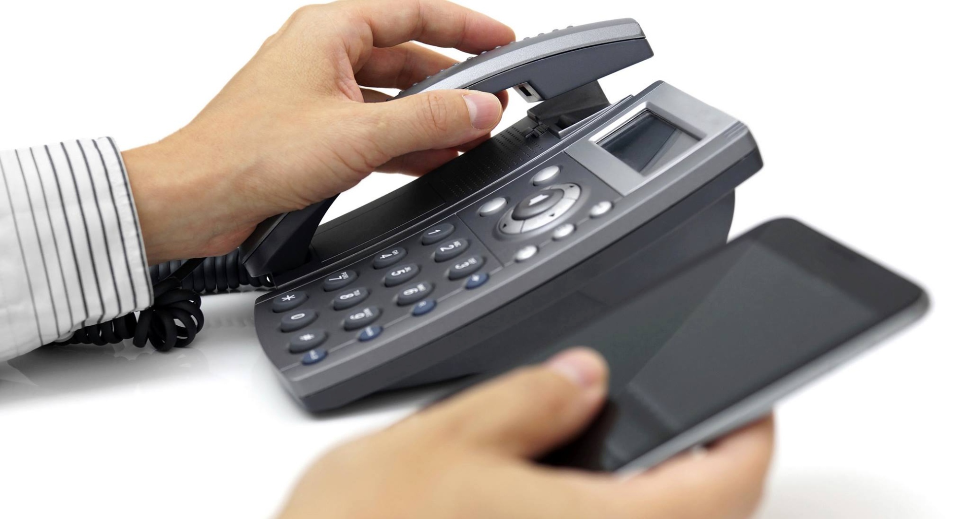 Uma Empresa De Telefonia Fixa Oferece Aos Seus Funcionarios Senhas