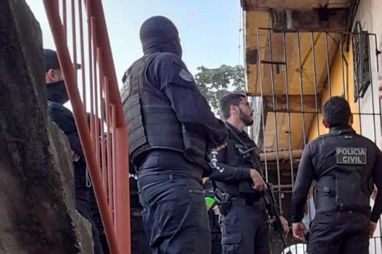 A mera capacidade intuitiva da polícia não justifica a invasão domiciliar.  | Jusbrasil