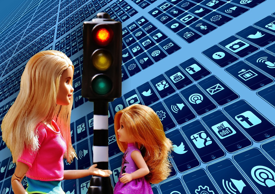Os Limites De Exposição Nas Redes Sociais Brainly