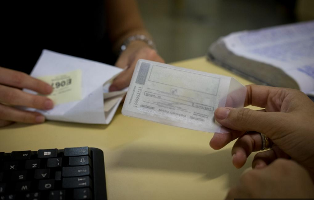 Detran-SP. Motorista não precisa mais ir ao Detran.SP para 